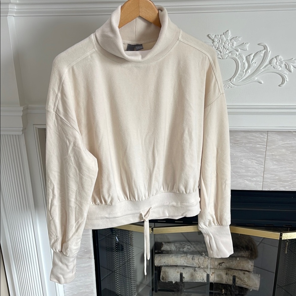 Elegant Cream Turtleneck Sweater